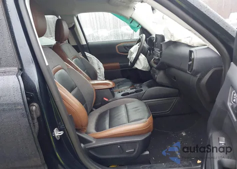 2022 Ford Bronco Sport Outer Banks z USA, uszkodzony, nr VIN 3FMCR9C61NRD92173